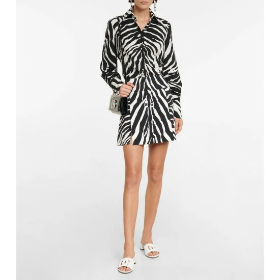 Dolce&Gabbana Leather Cut-out Logo Sandals